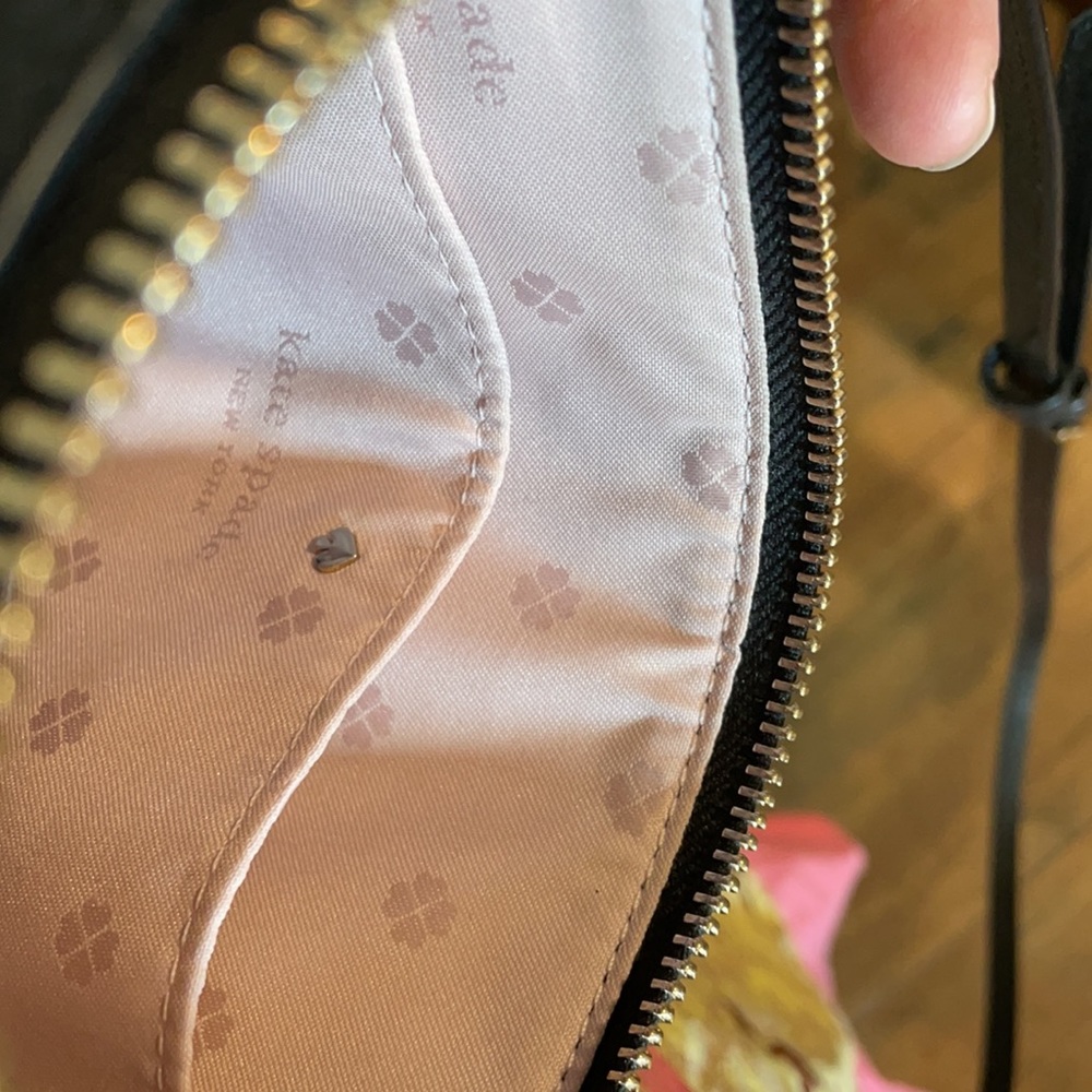 Kate Spade cross body - Picture 5 of 8